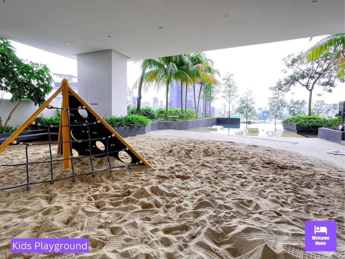 Continew Residences Trx Lux Pool View Apartment Kuala Lumpur