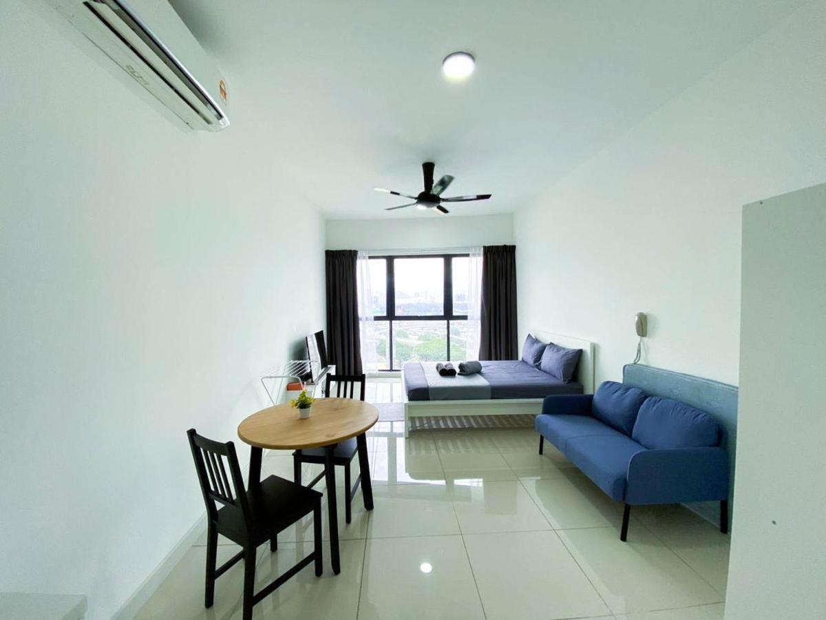 Apartment Continew Residences Trx Lux Pool View Kuala Lumpur